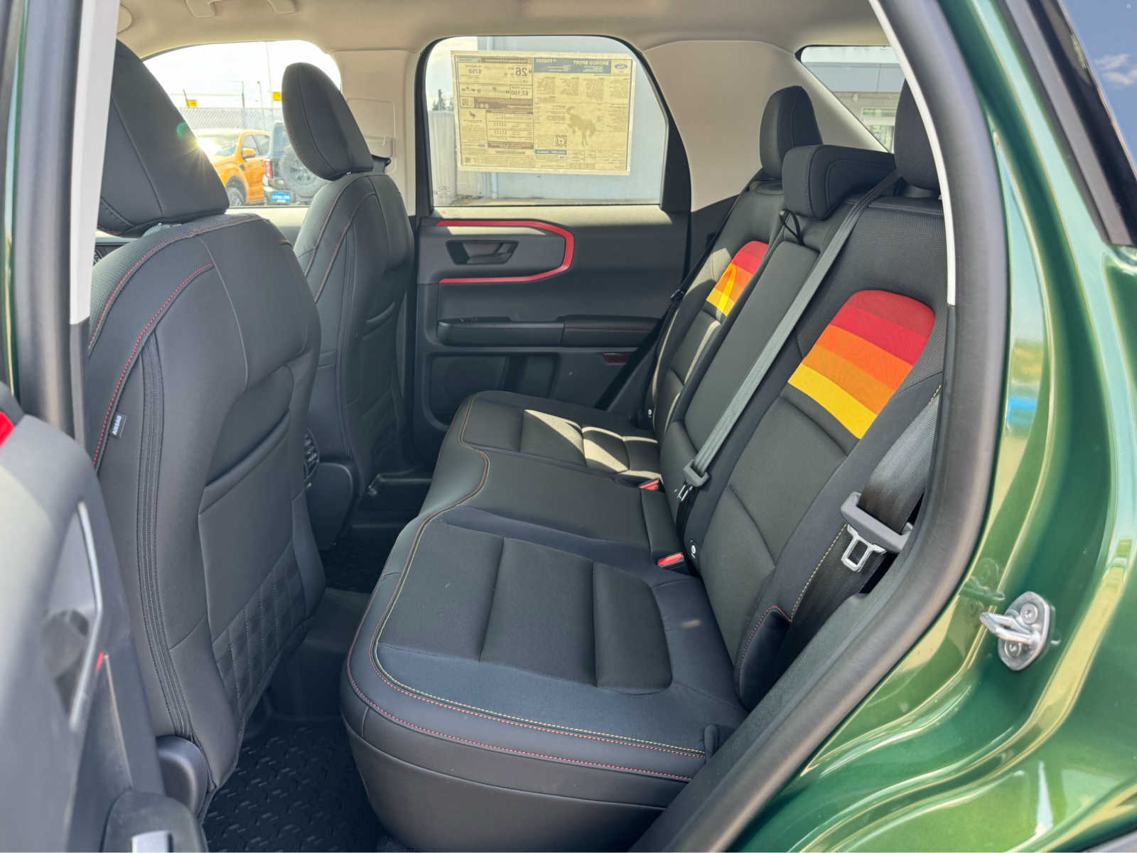 Vehicle image 17 of 21