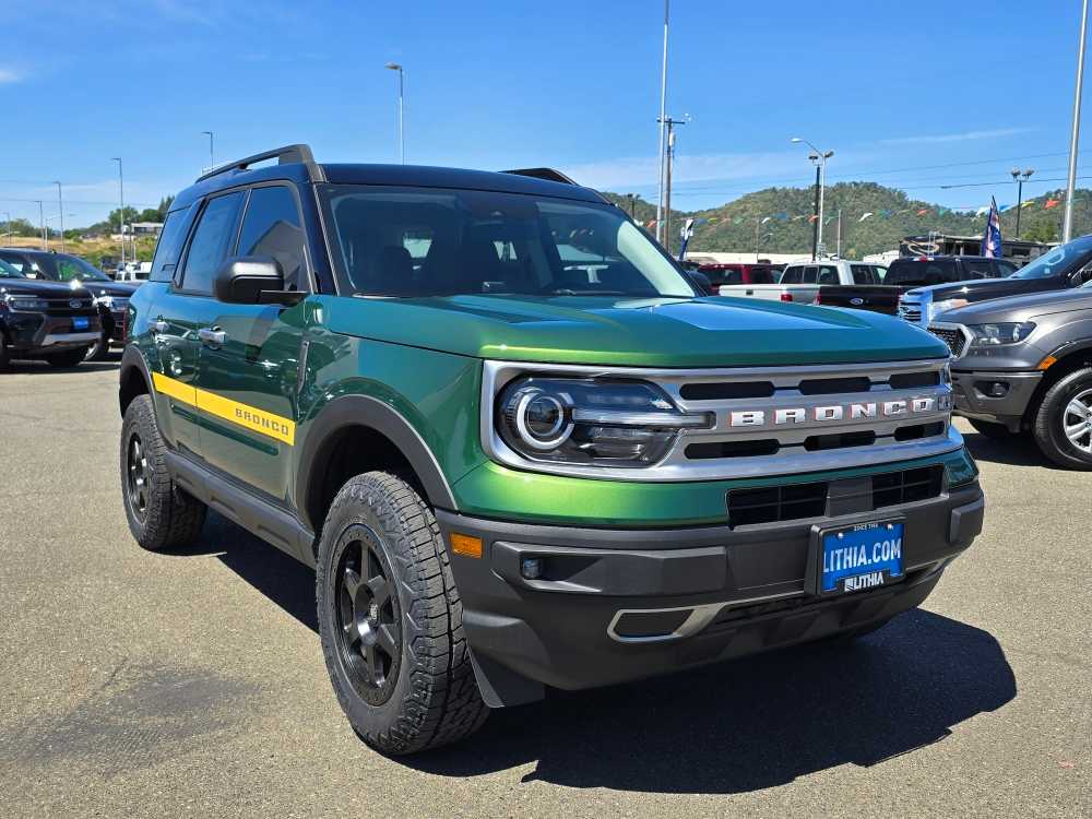 Vehicle image 6 of 21