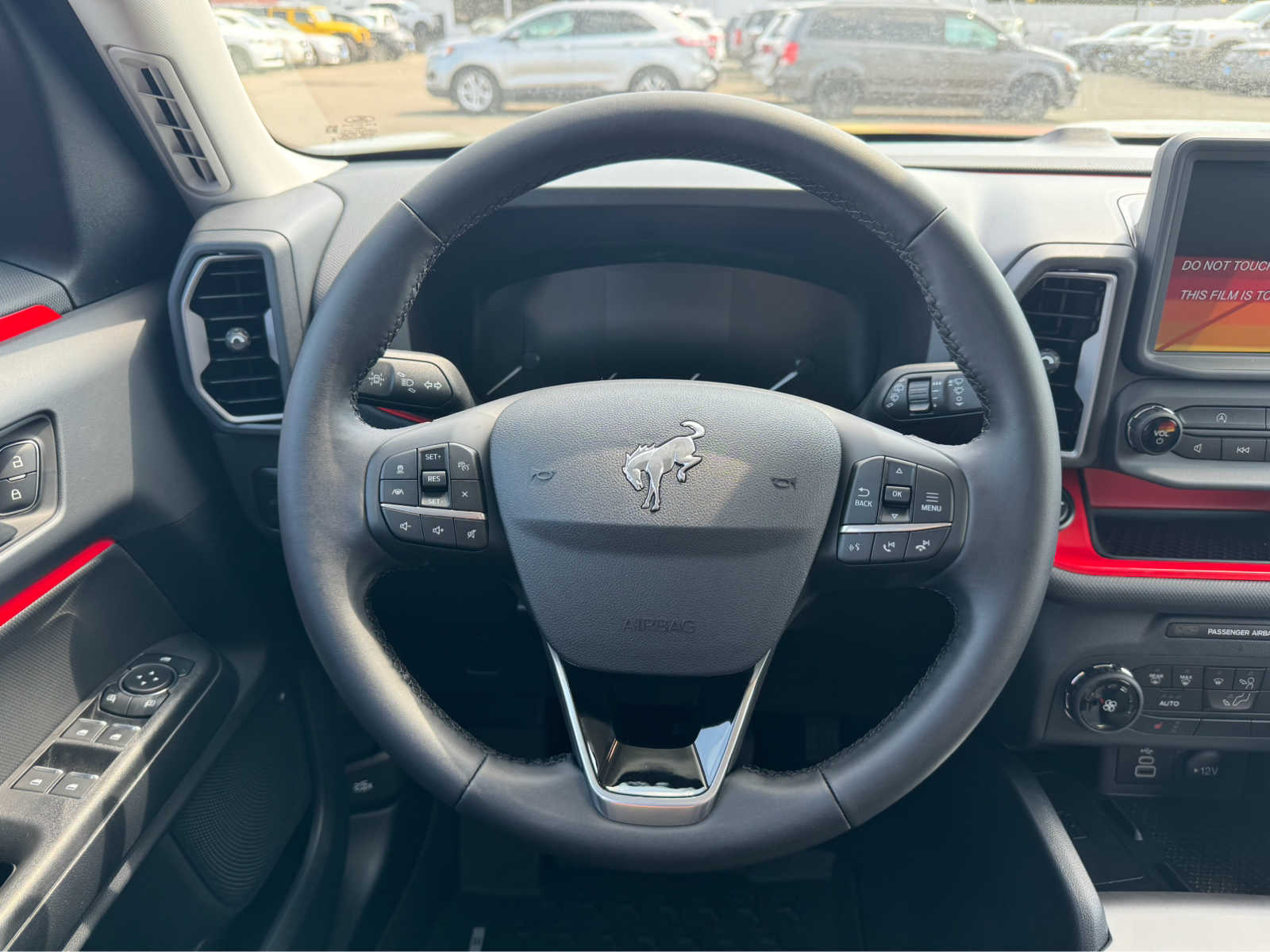Vehicle image 12 of 21