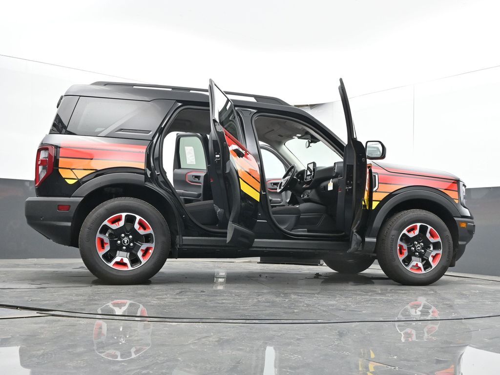 Vehicle image 17 of 69