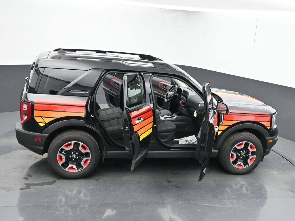 Vehicle image 19 of 69