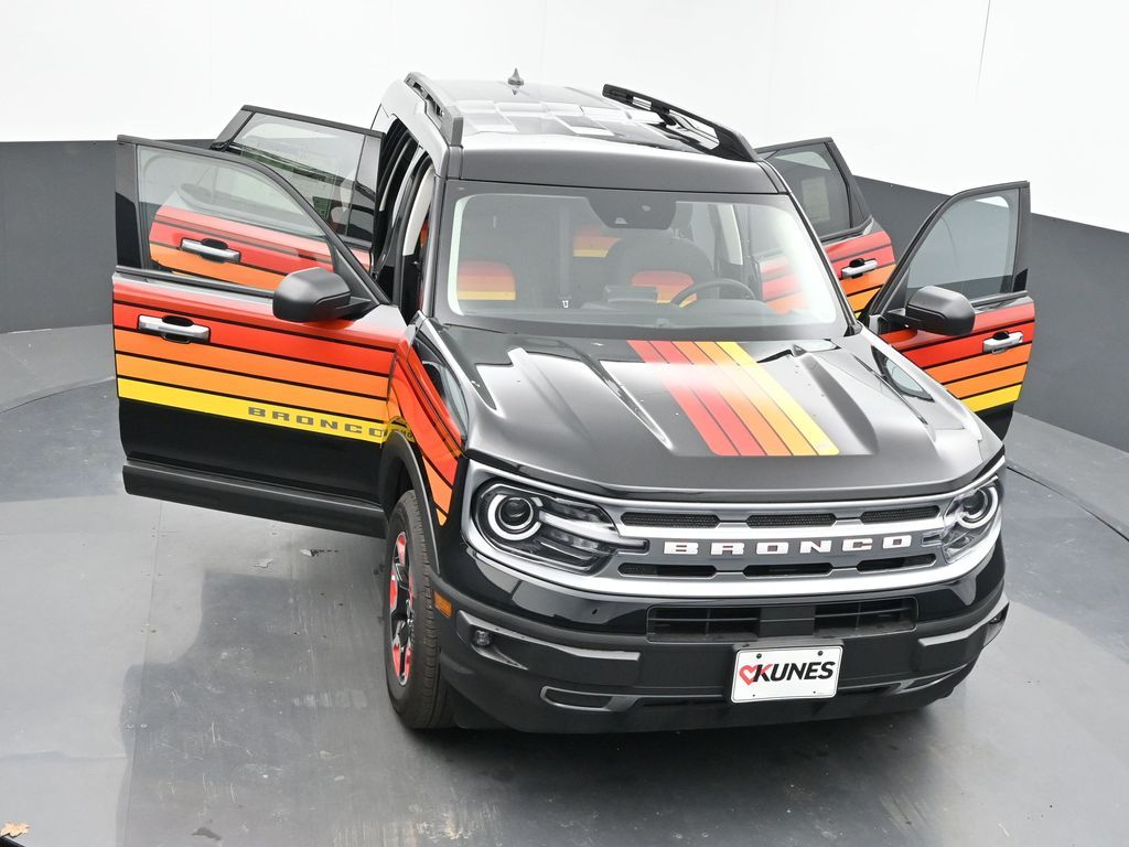 Vehicle image 13 of 69
