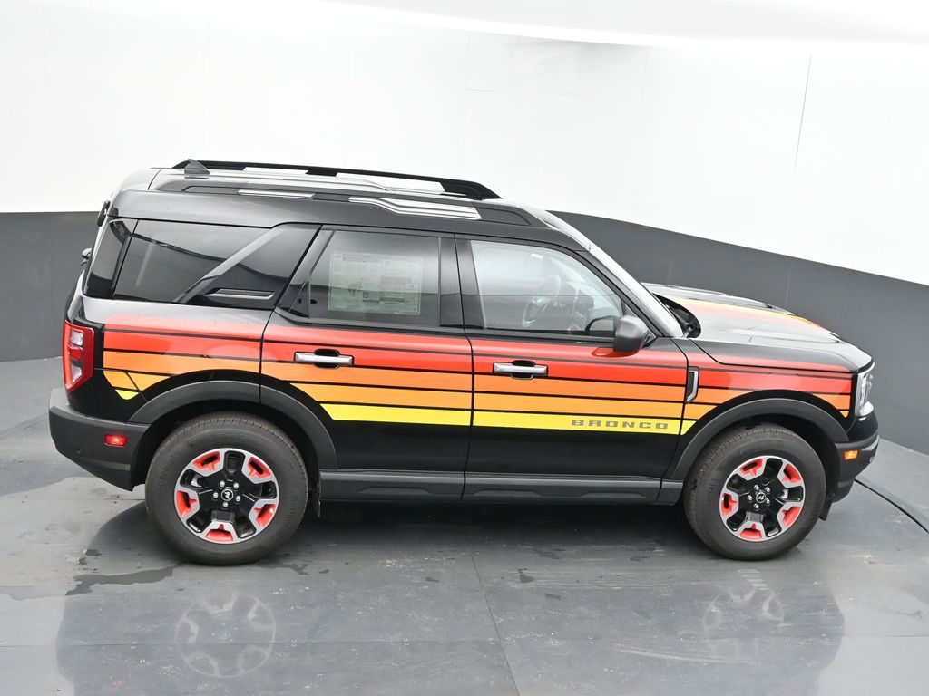 Vehicle image 16 of 69