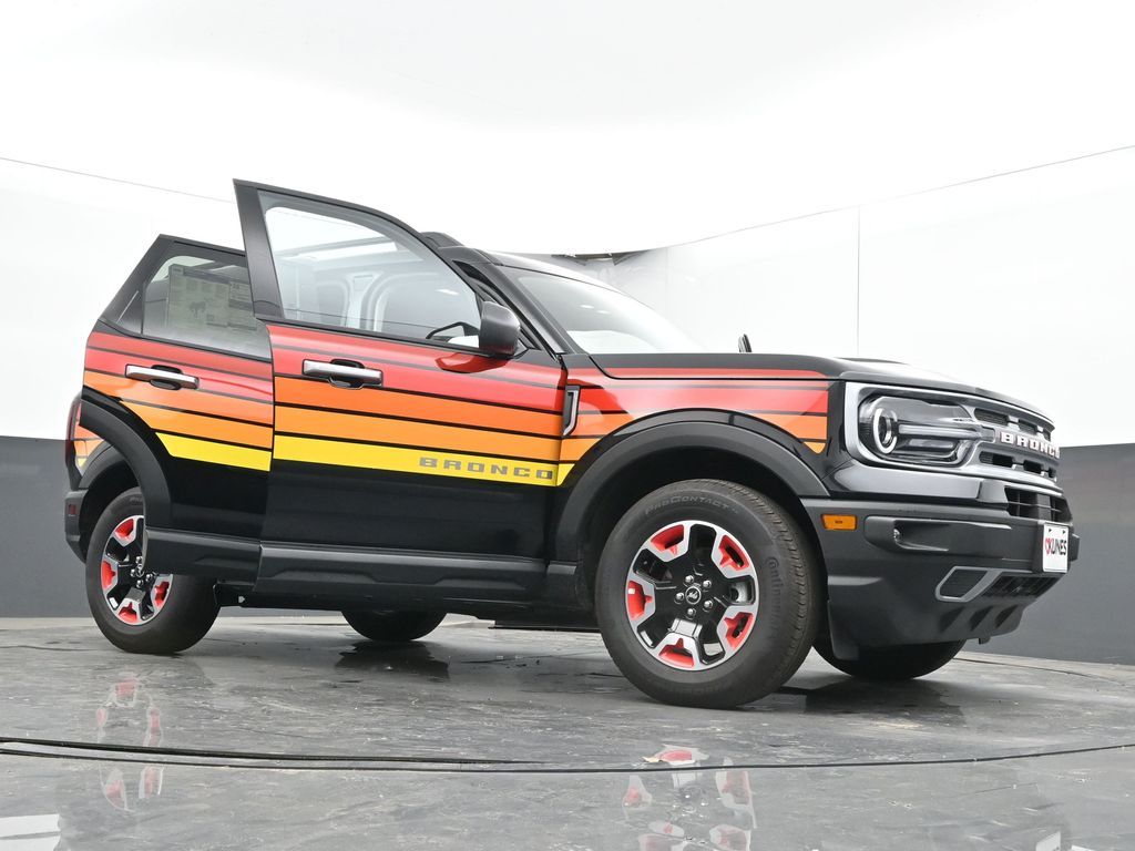 Vehicle image 11 of 69