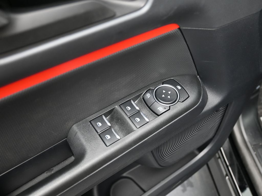 Vehicle image 52 of 69