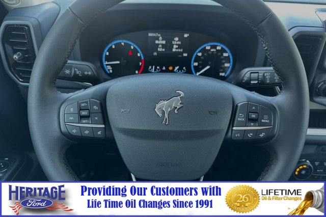 Vehicle image 20 of 23