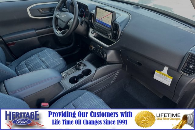Vehicle image 13 of 23