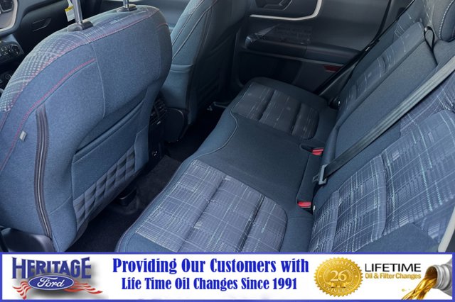 Vehicle image 9 of 23