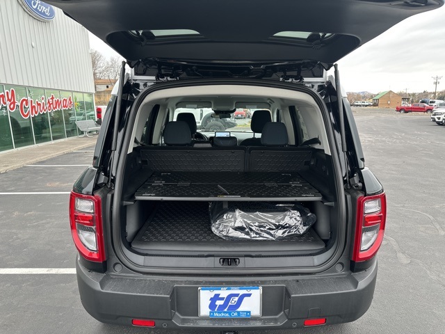 Vehicle image 12 of 48