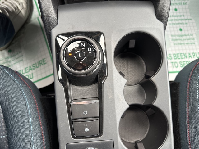 Vehicle image 44 of 48