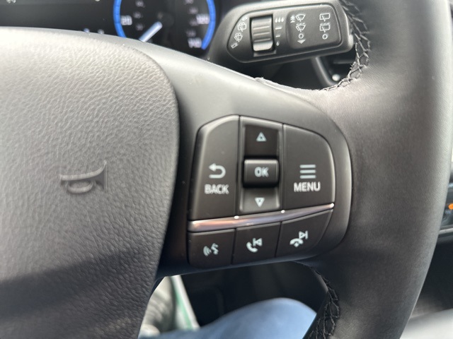Vehicle image 36 of 48