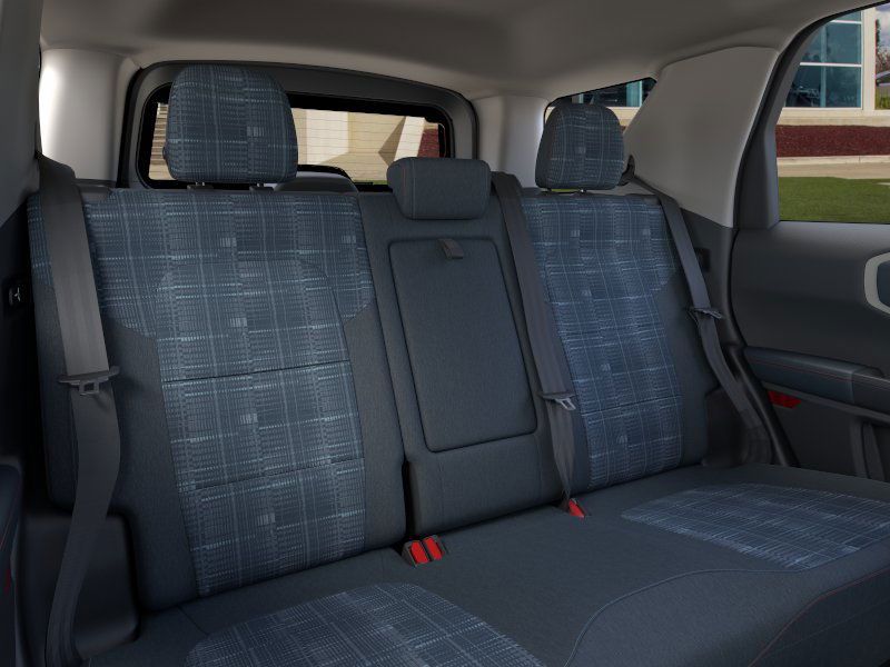 Vehicle image 11 of 23
