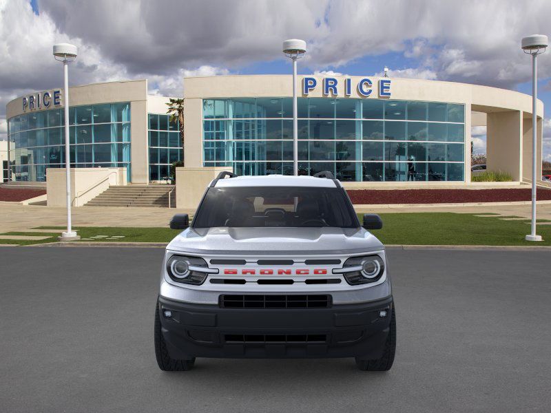 Vehicle image 6 of 23