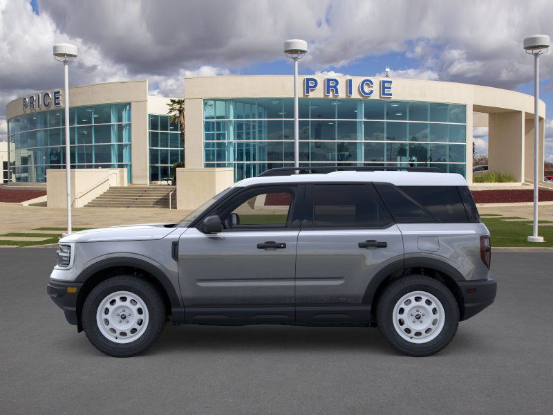Vehicle image 8 of 23