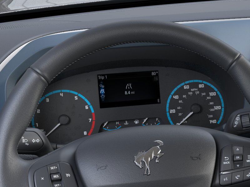 Vehicle image 13 of 23