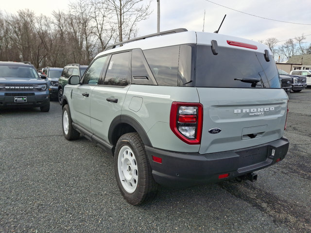 Vehicle image 4 of 23