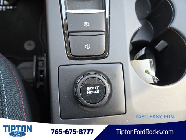 Vehicle image 19 of 39