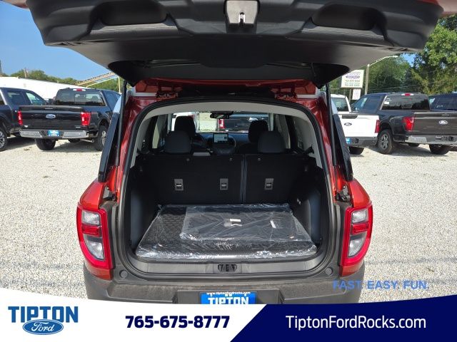 Vehicle image 24 of 39