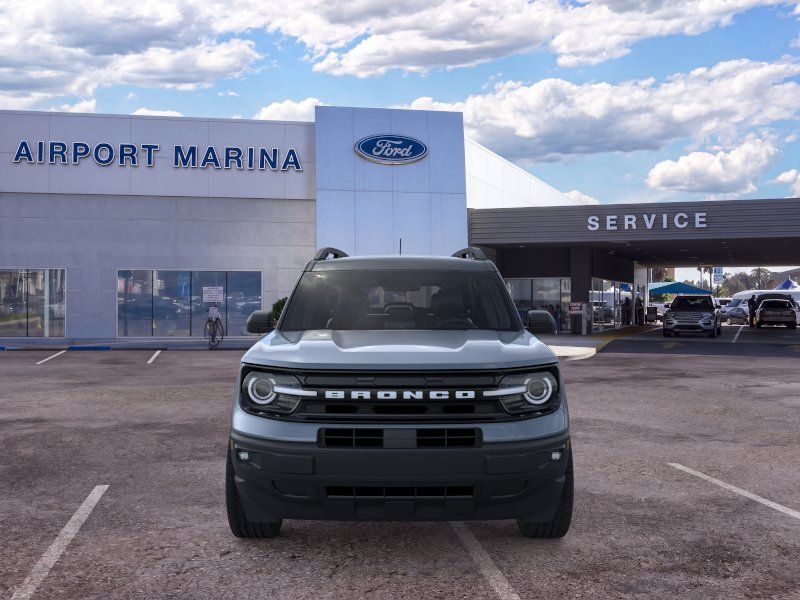 2024 Ford Bronco Sport Outer Banks Image 3 of 31