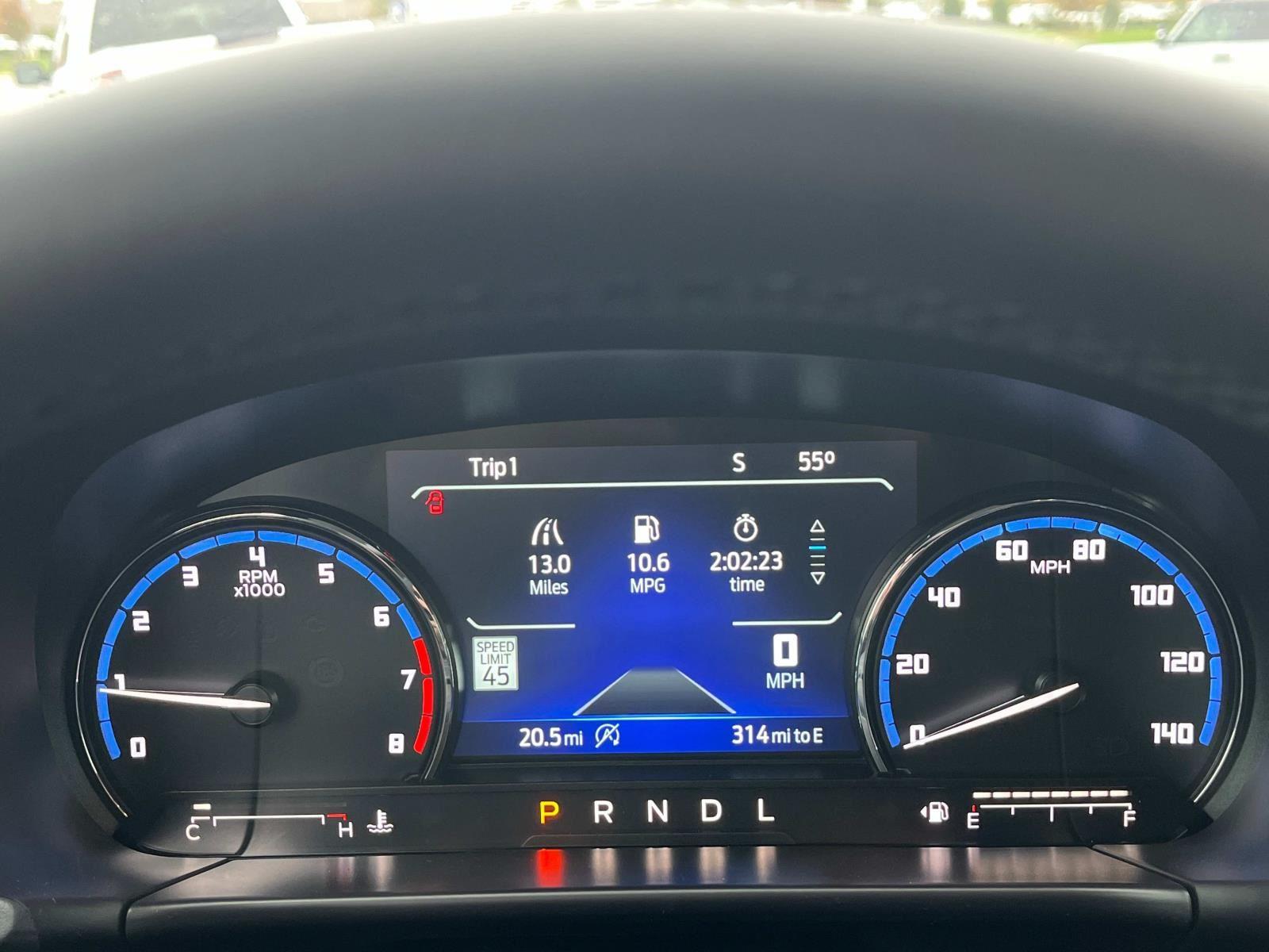 Vehicle image 18 of 31