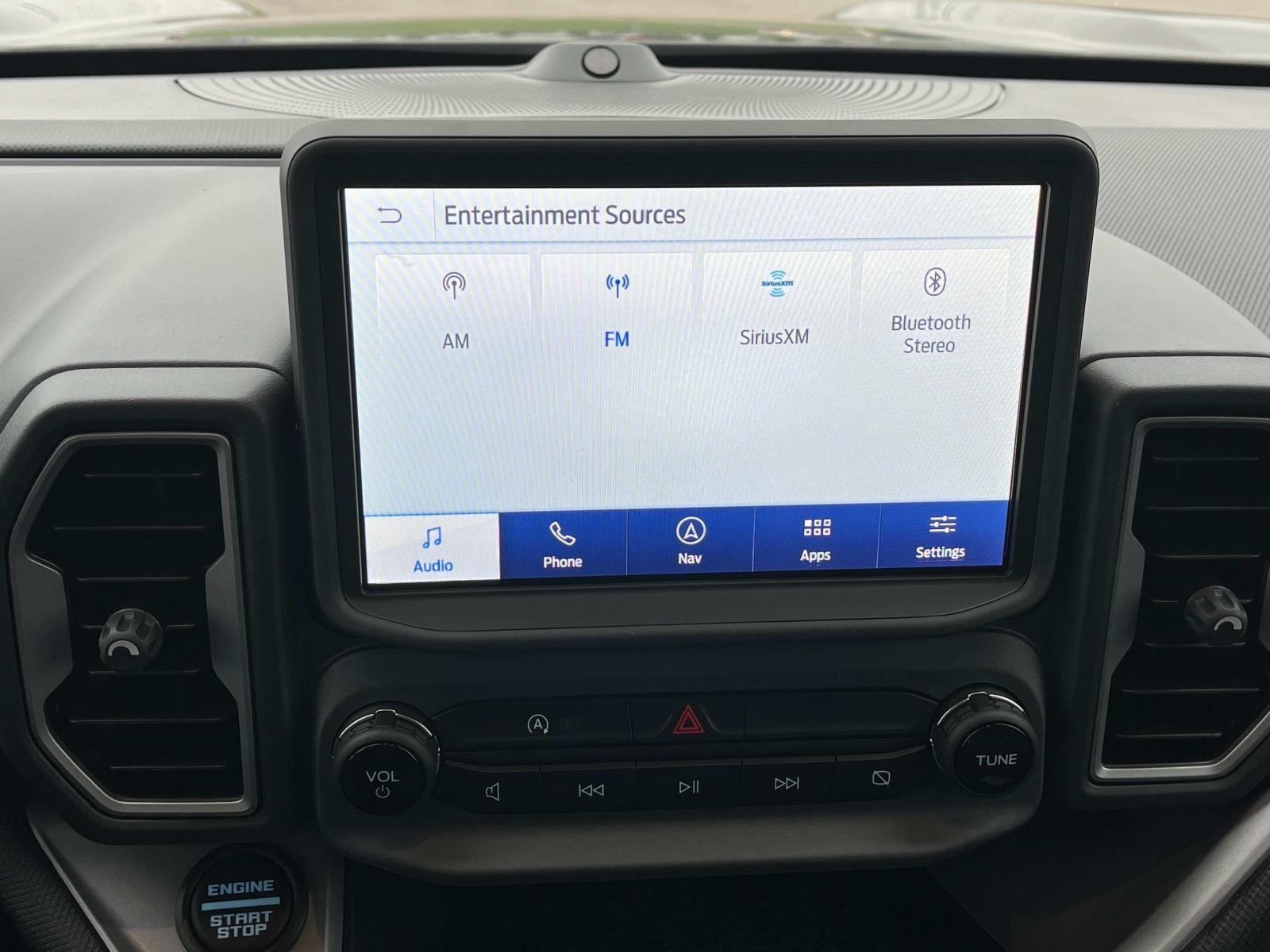 Vehicle image 19 of 31