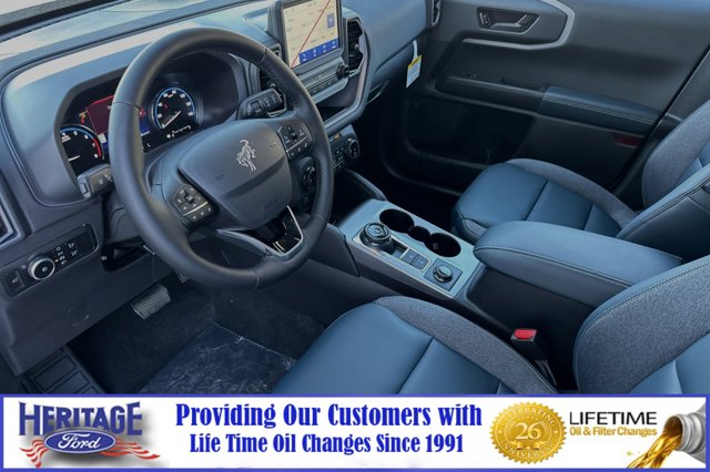 Vehicle image 7 of 24