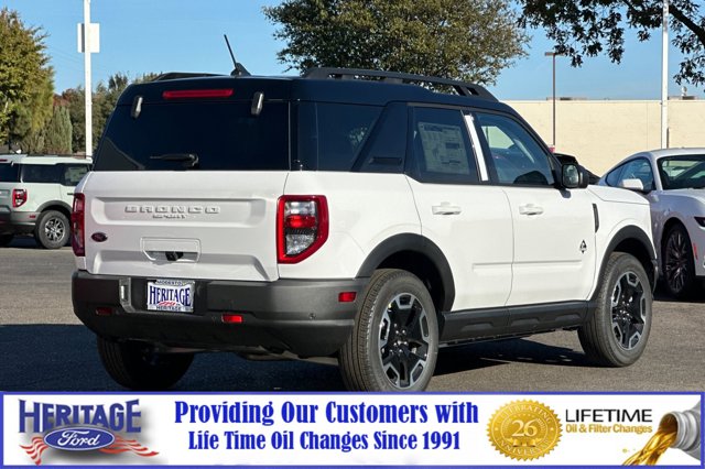 Vehicle image 5 of 24