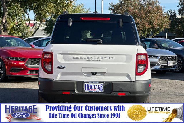 Vehicle image 6 of 24