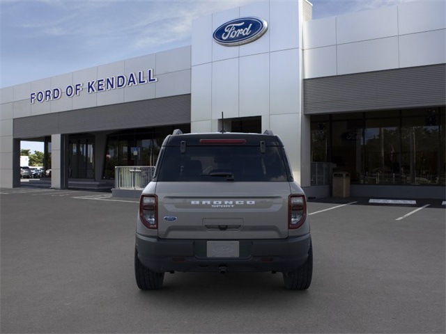 Vehicle image 5 of 23