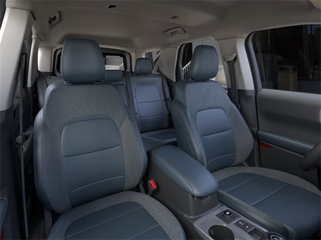 Vehicle image 10 of 23
