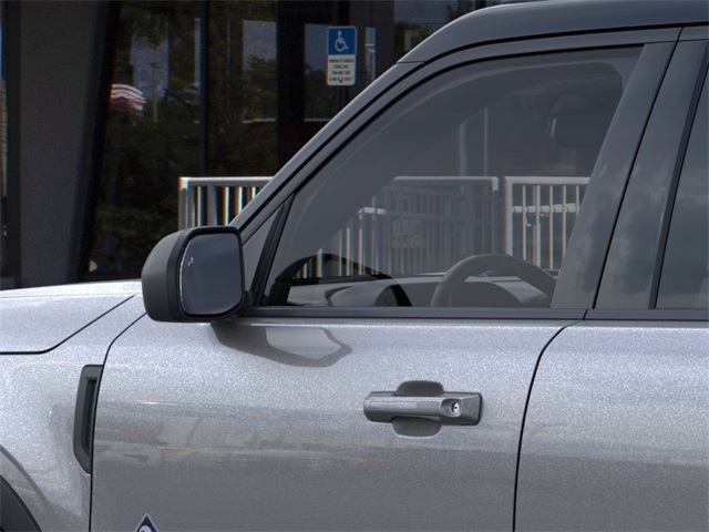 Vehicle image 20 of 23