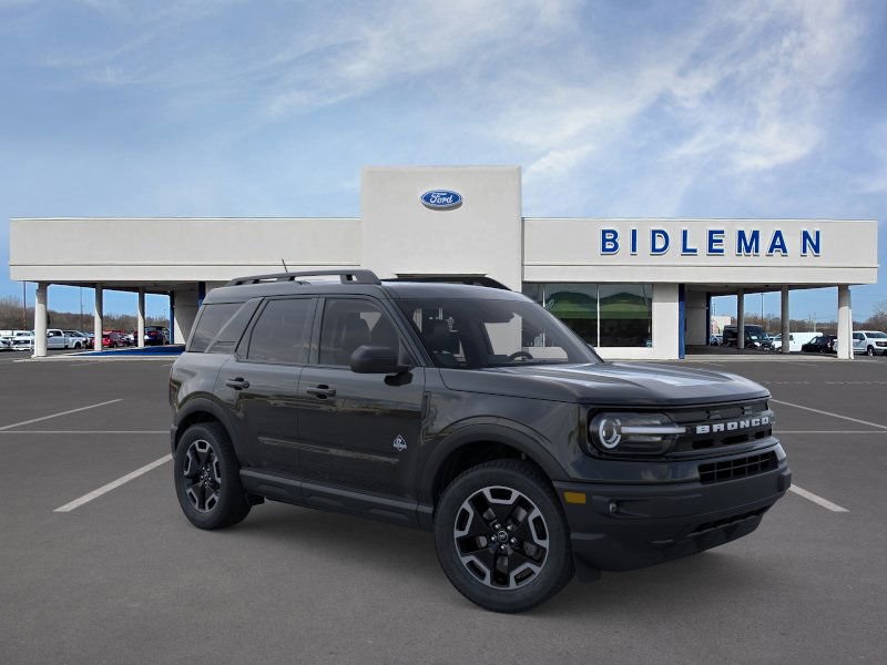 Vehicle image 4 of 23