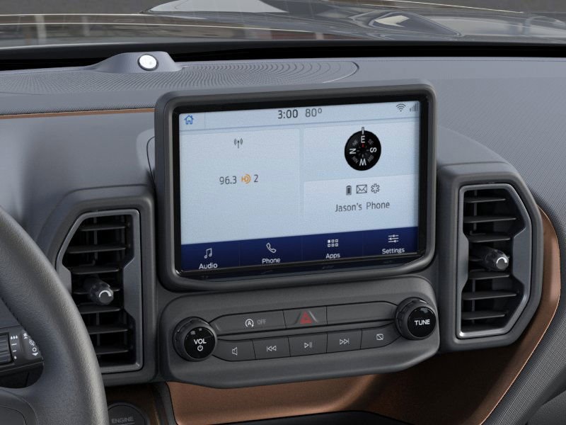 Vehicle image 14 of 23