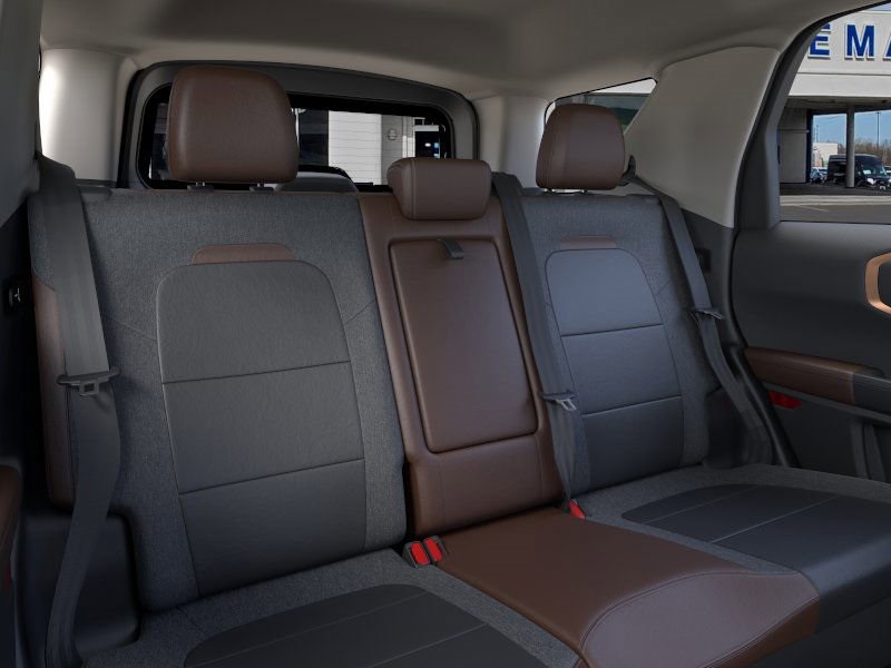 Vehicle image 11 of 23