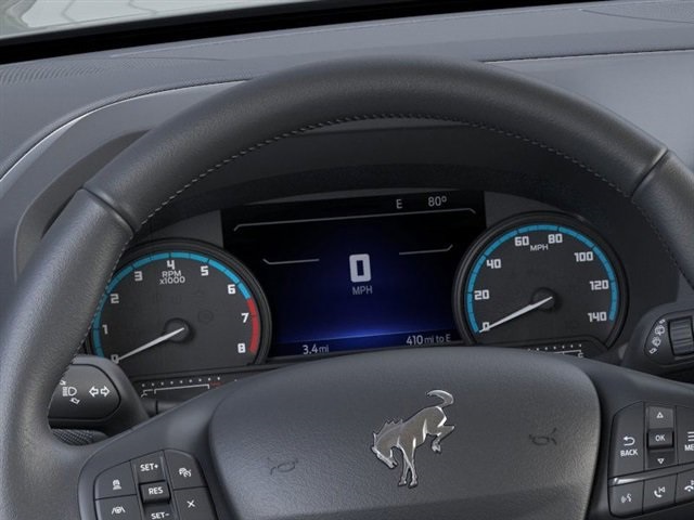 Vehicle image 13 of 23