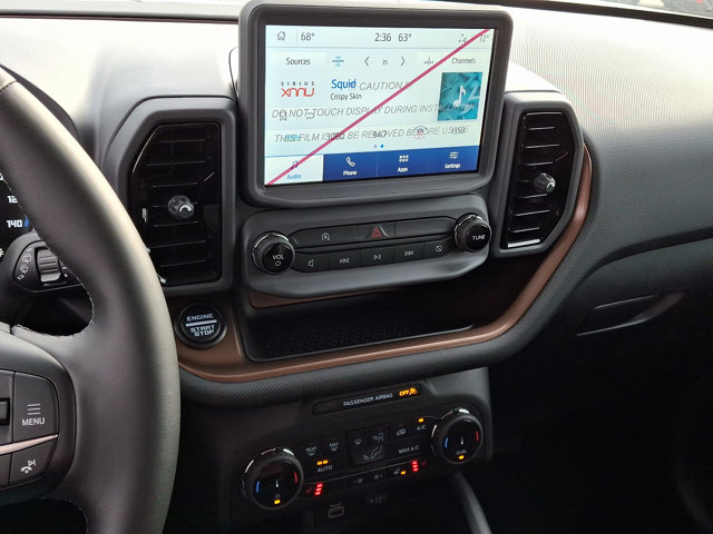 Vehicle image 12 of 19