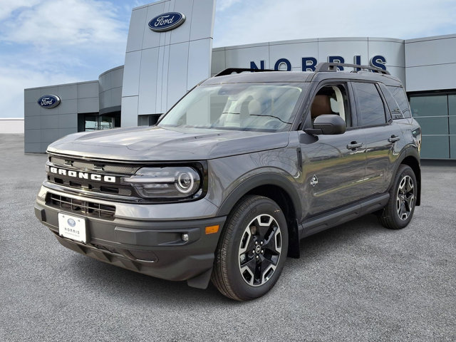 Vehicle image 2 of 19