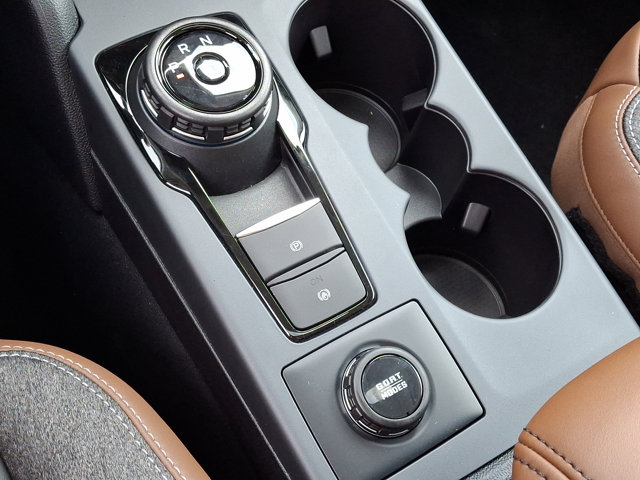 Vehicle image 11 of 19
