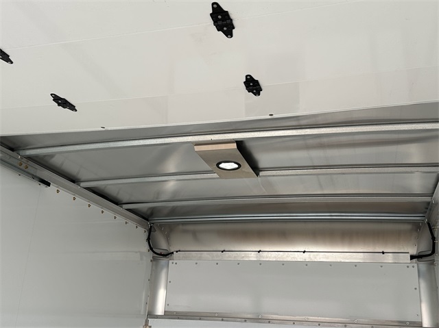 2024 Ford E-Series Base Image 20 of 41