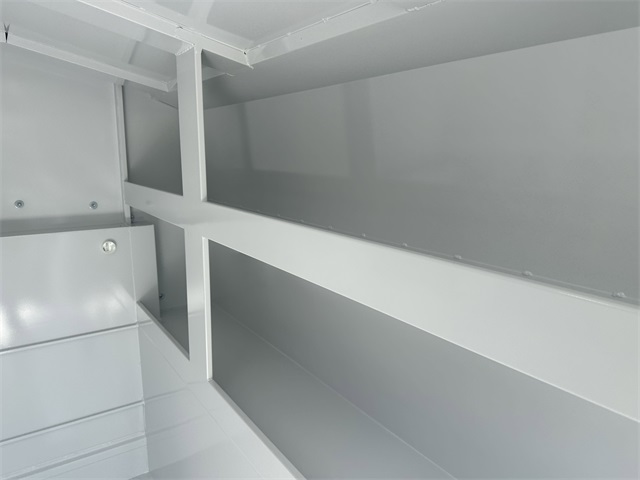 2024 Ford E-Series Base Image 29 of 49