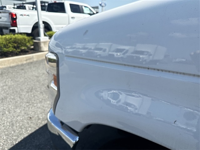 2024 Ford E-Series Base Image 36 of 49