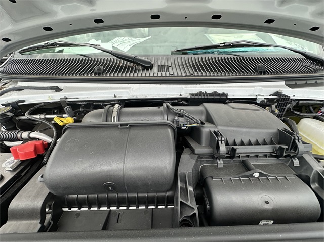 2024 Ford E-Series Base Image 36 of 41