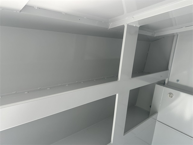 2024 Ford E-Series Base Image 28 of 49