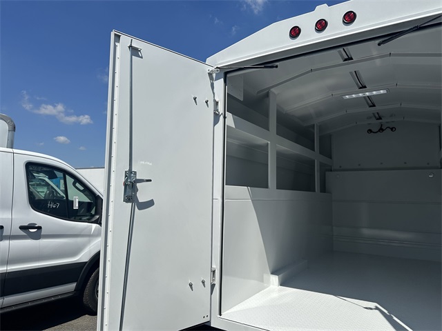 2024 Ford E-Series Base Image 45 of 49