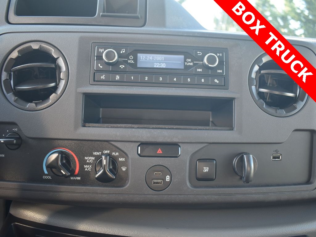 Vehicle image 20 of 23