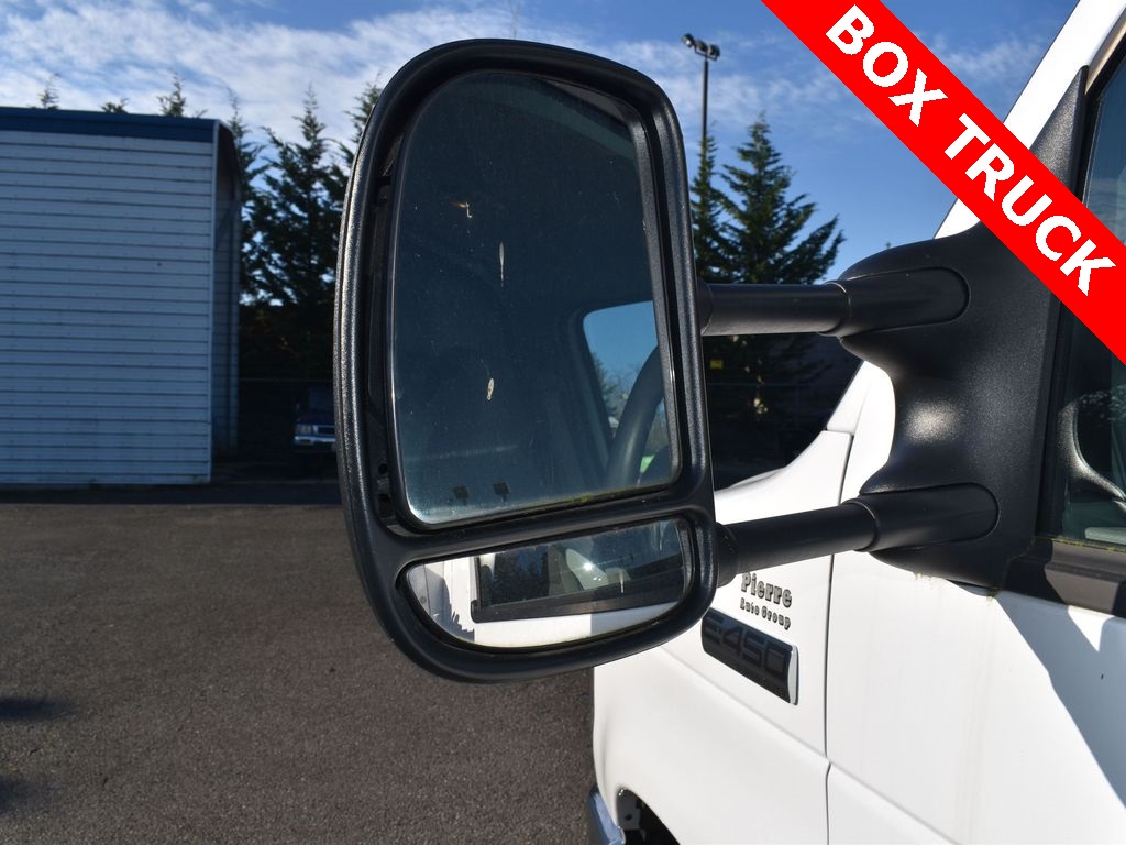 Vehicle image 14 of 23