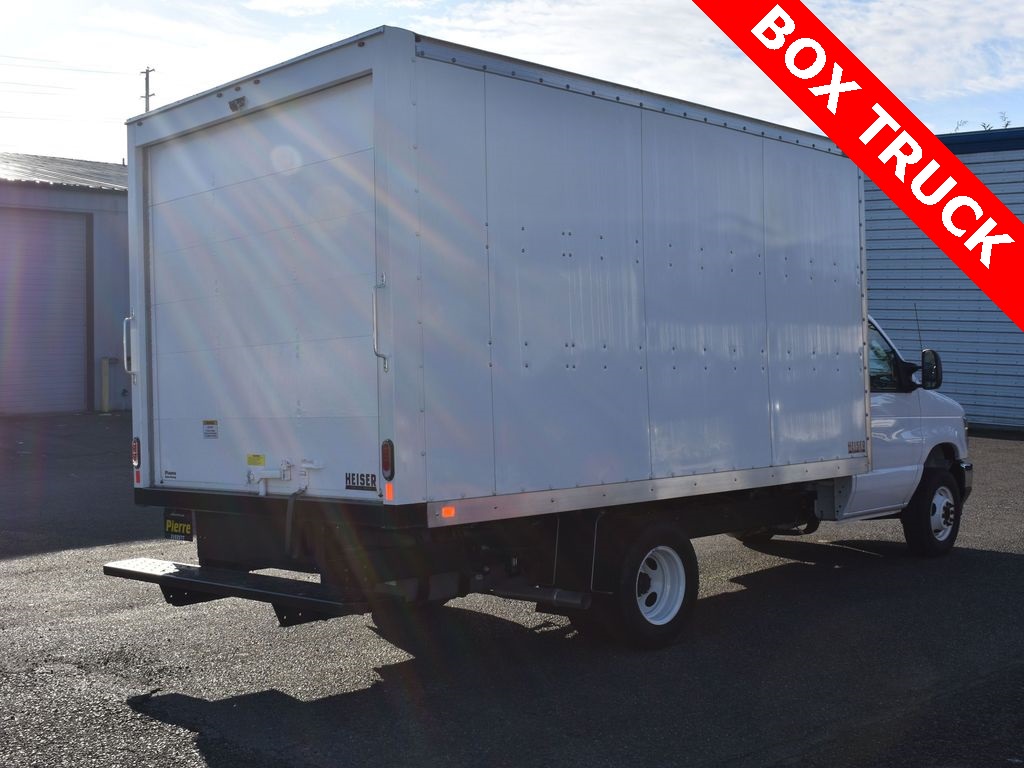 Vehicle image 5 of 23