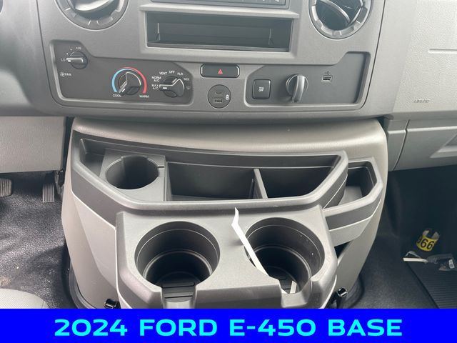 2024 Ford E-Series Base Image 10 of 14
