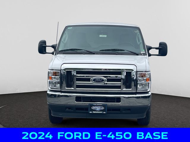 2024 Ford E-Series Base Image 4 of 14