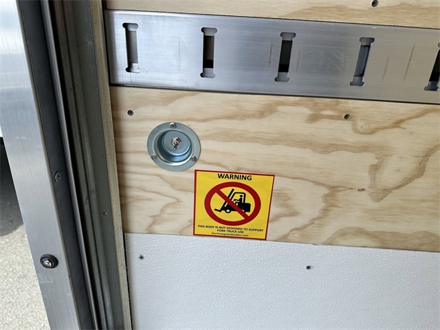 2024 Ford E-Series Base Image 39 of 48